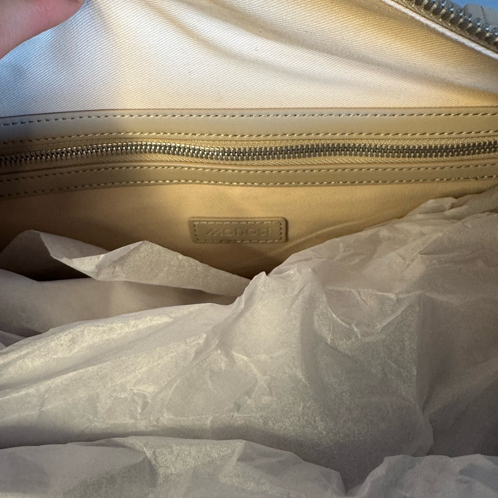 MONOS Metro Weekender - Ivory - Vegan Leather Travel Luggage - Picture 7 of 16